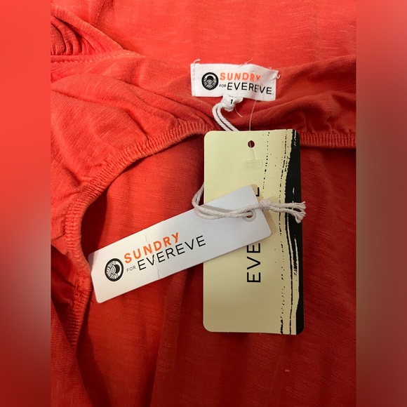 NWT Evereve Sundry Coral Squarre Neck Ruched
Sundress, Size 1 Size Small Dress - Picture 4 of 4